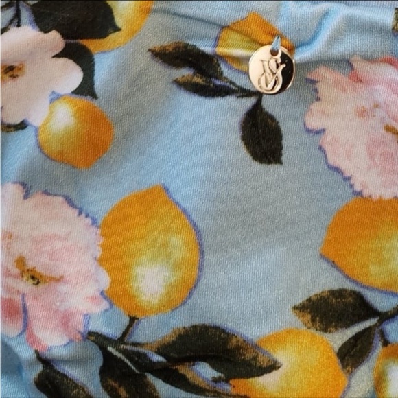 VS Ruffle Brazilian Bikini Bottom - Picture 4 of 4